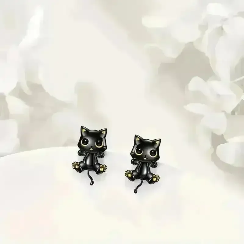 Adorable Black Kitty Stud Earrings - Image 4
