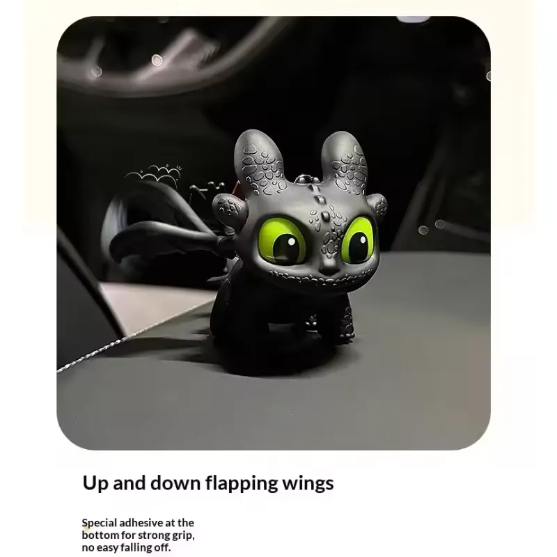 Authentic Toothless Luminous Flight Keychain - Image 9