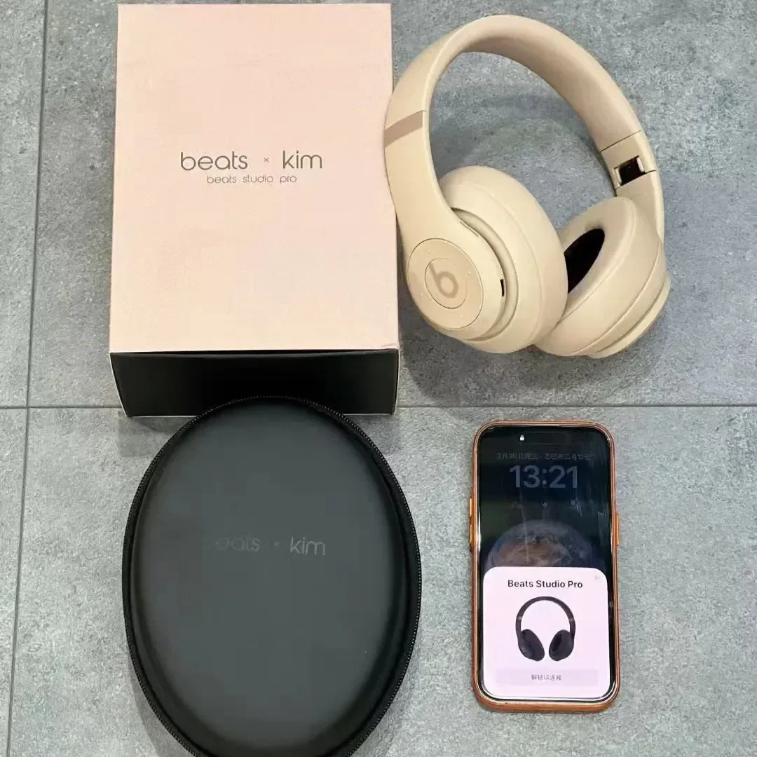 Baets KK Limited Edition Wireless Headphones - Image 6
