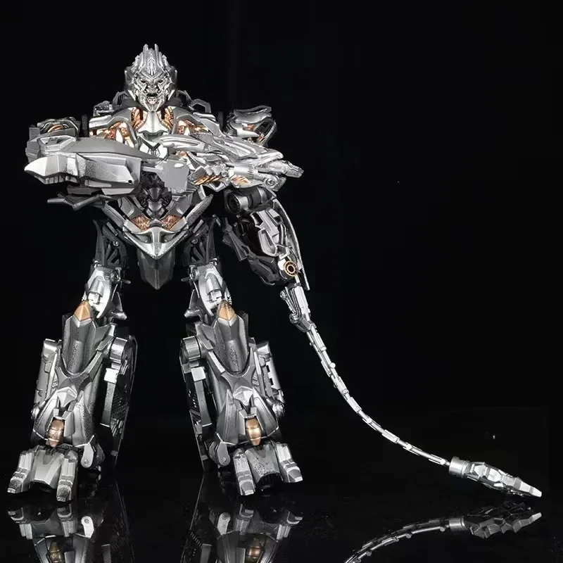 BAIWEI TW-1023 Megatron Figure (21 cm) - Image 10