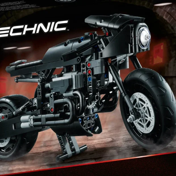 Bat Speed Motorbike Building Blocks - Image 2