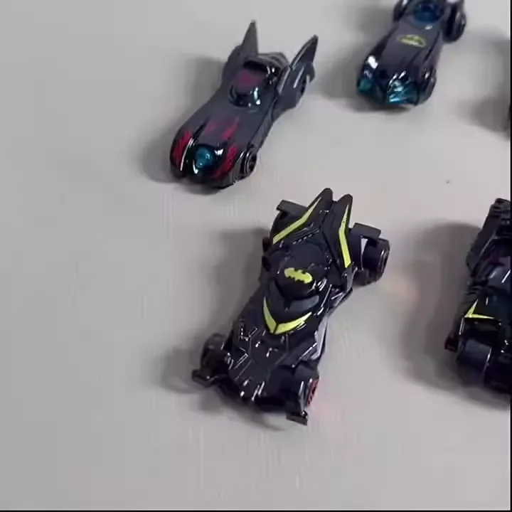Batman Alloy Model Die-cast Cars (Set of 10) - Image 4