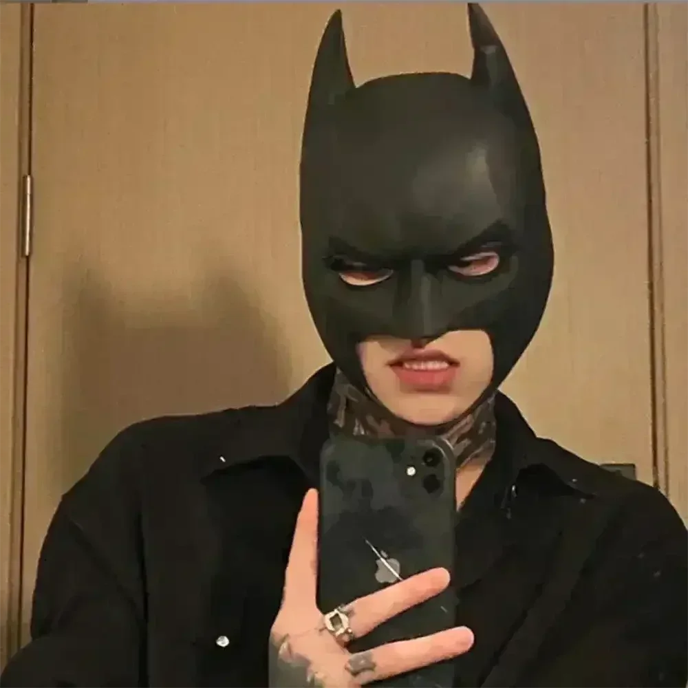Batman Dark Knight Cosplay Mask - Image 5