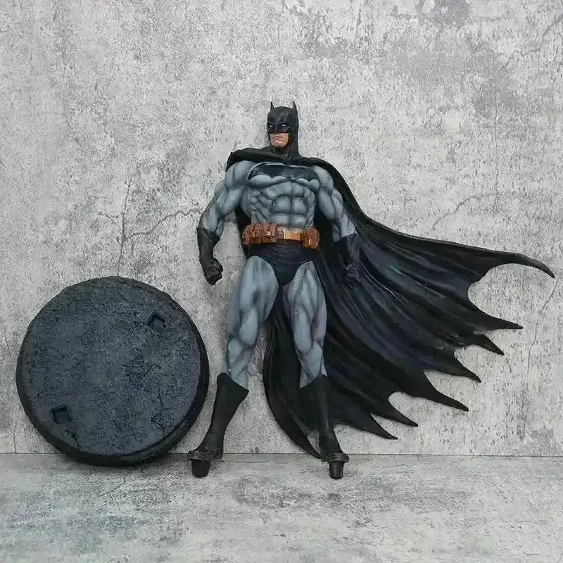 Batman The Dark Knight Figurine (38 cm) - Image 3