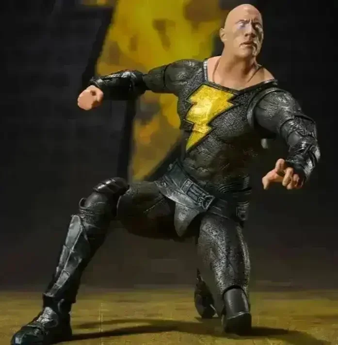 Black Adam Action Figure (14 cm) - Image 2