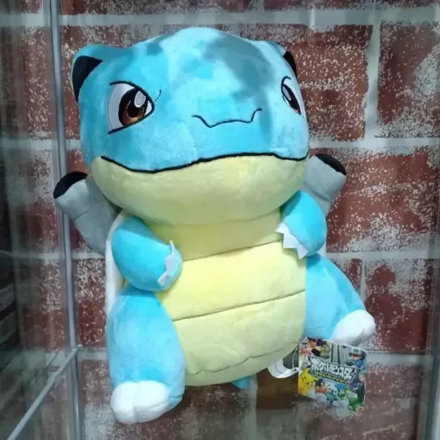 Blastoise Shell Hug Plushie (35 cm) - Image 3