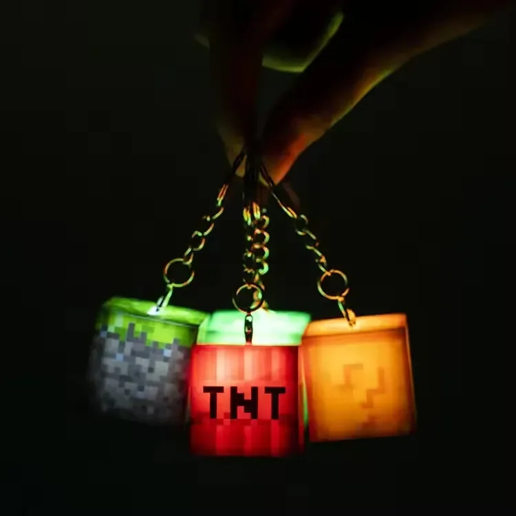 Minekraft Block Beacon LED Keychain - Image 3