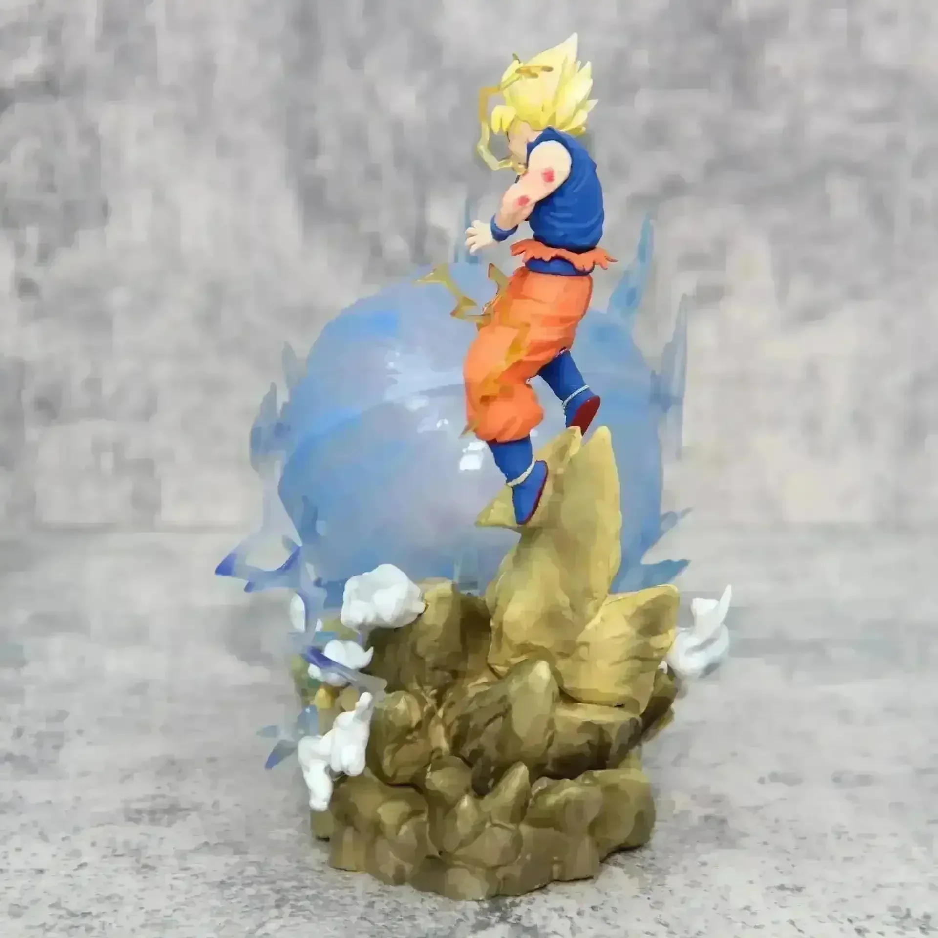 Buu vs Goku Super Saiyan Genki Bomb Action Figure (21 cm) - Image 7