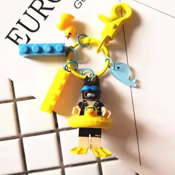 Caped Crusader Blocks Batman Keychain - Image 11