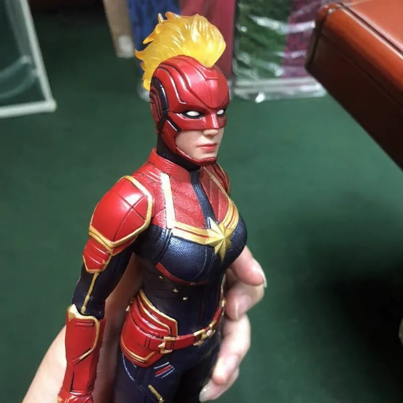 Captain Marvel Endgame Figurine - Image 4
