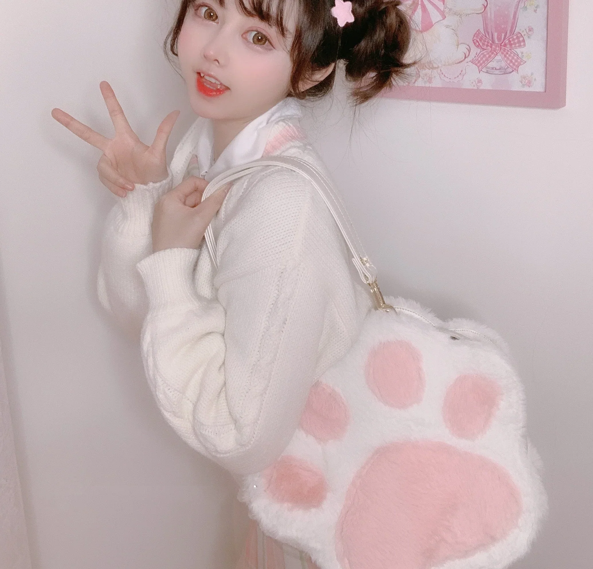 Cat Paw Feline Fine Shoulder Bag - Image 2