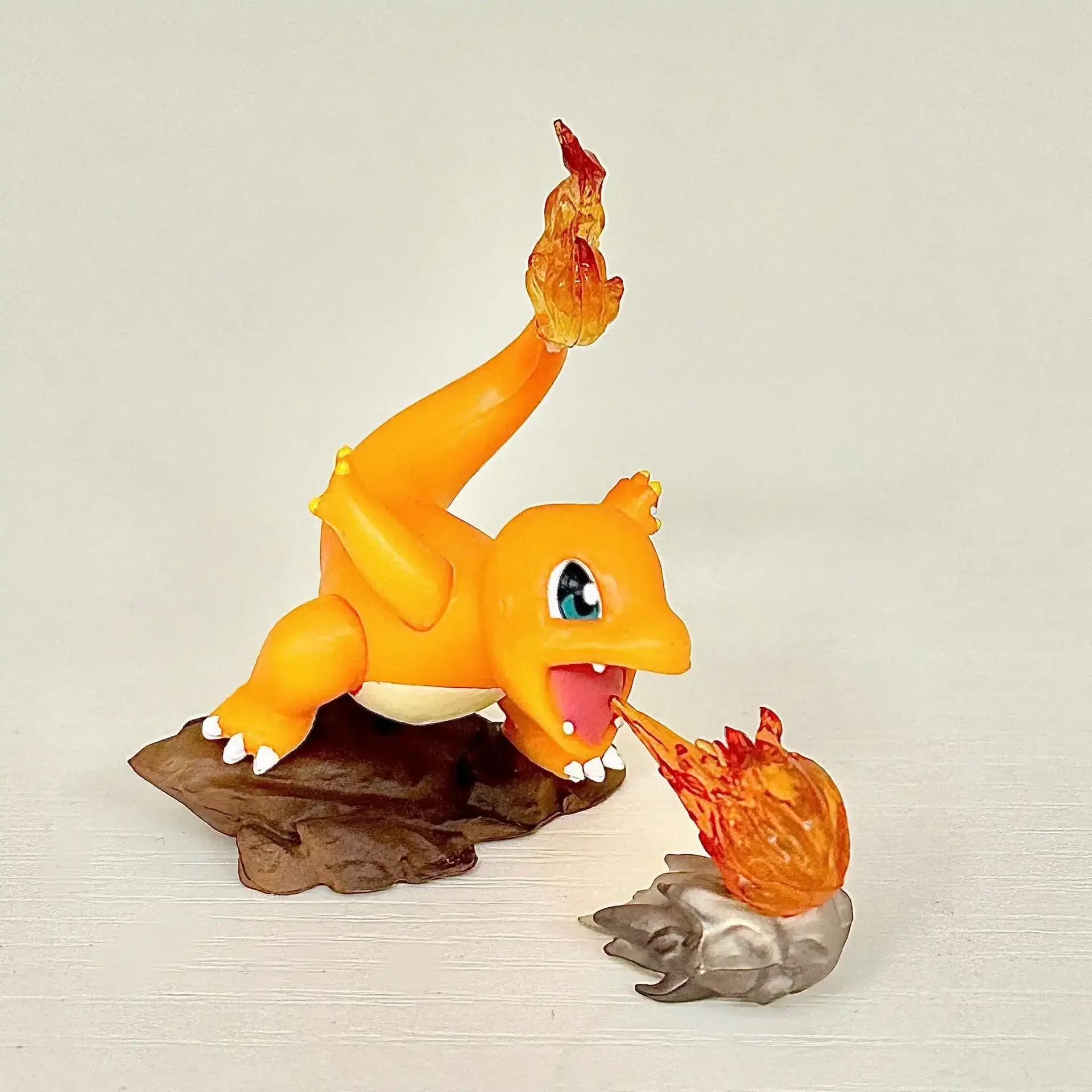 Charizard Evolution Figurine Set (15 cm) - Image 2