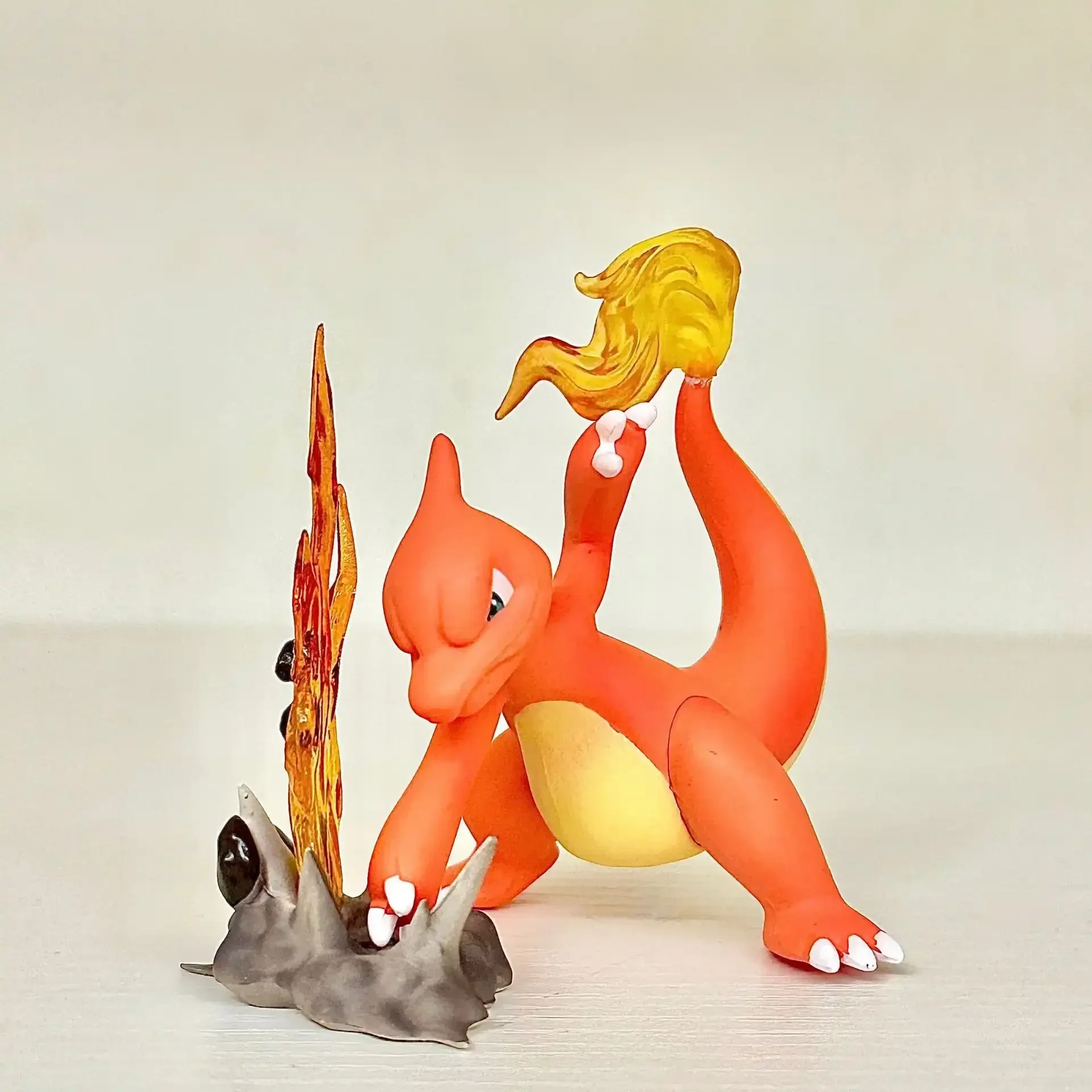Charizard Evolution Figurine Set (15 cm) - Image 3