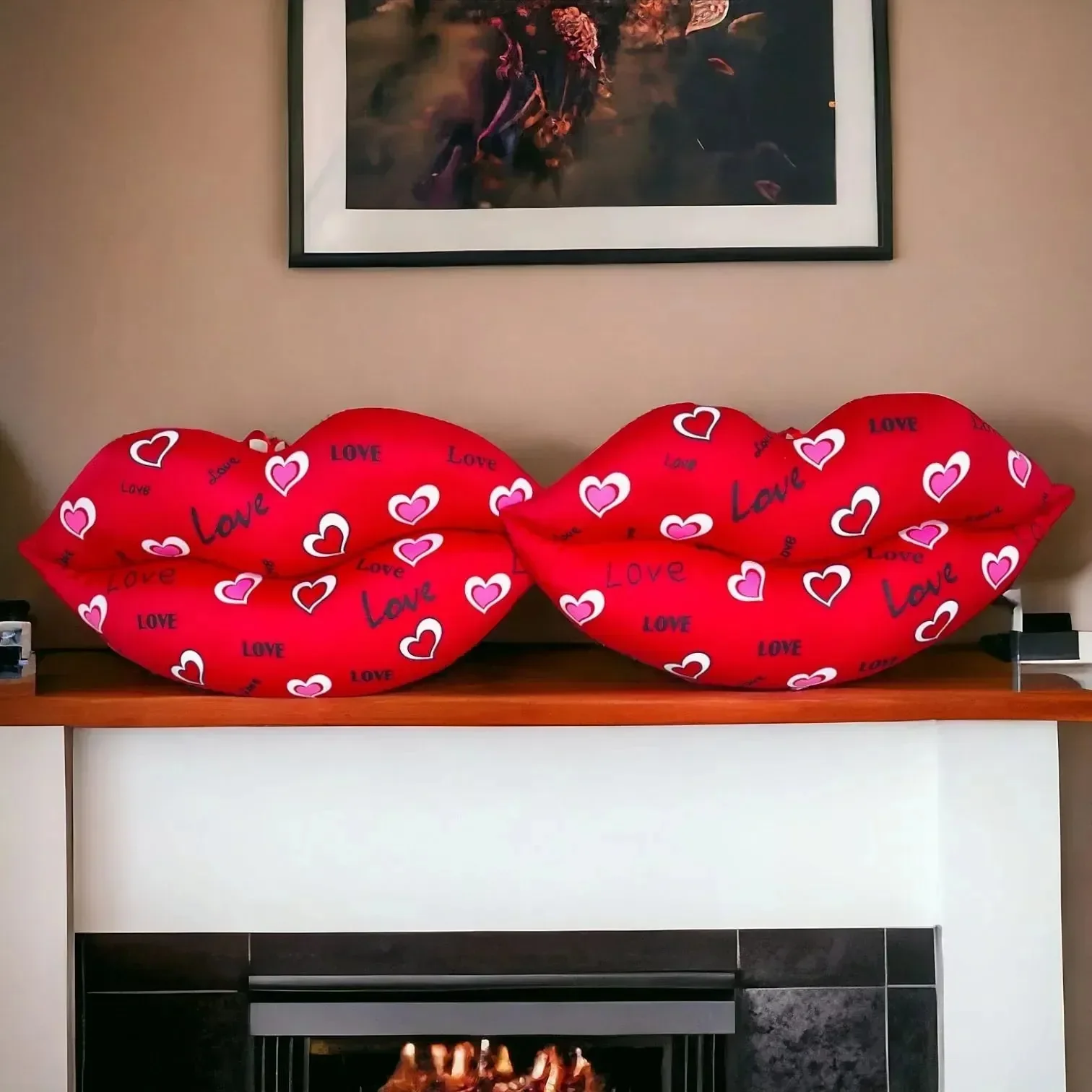 Charming Lips Plush Pillow - Image 2