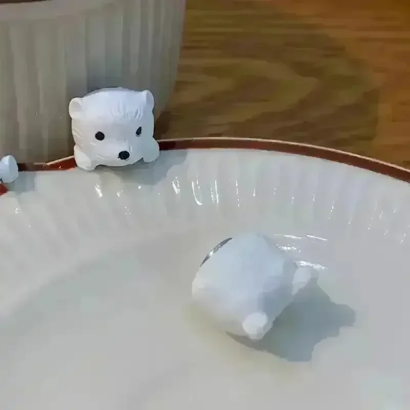 Charming White Bear Magnetic Ear Clip - Image 3