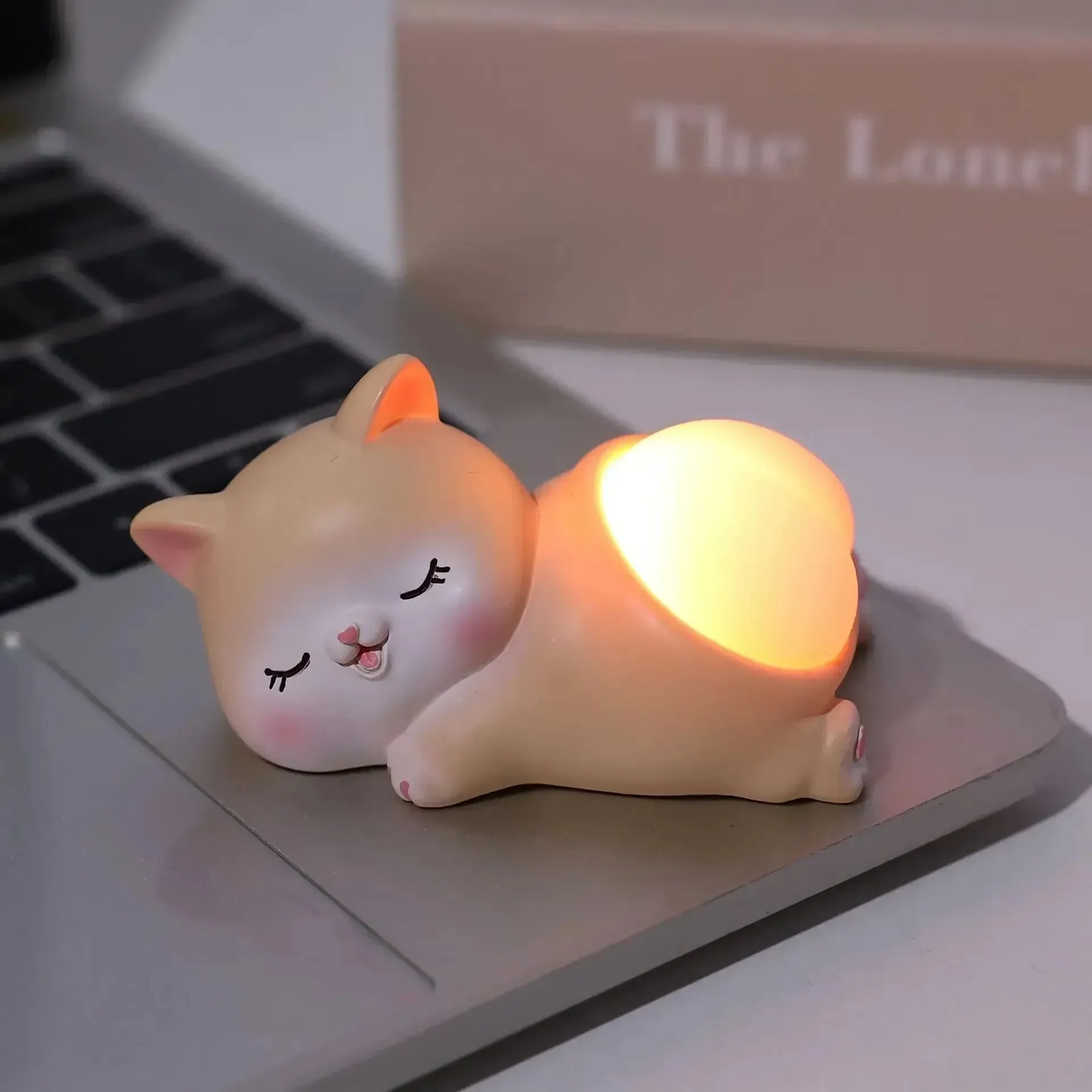 Cheeky Glow Mini Animal Ornaments Lamp - Image 13