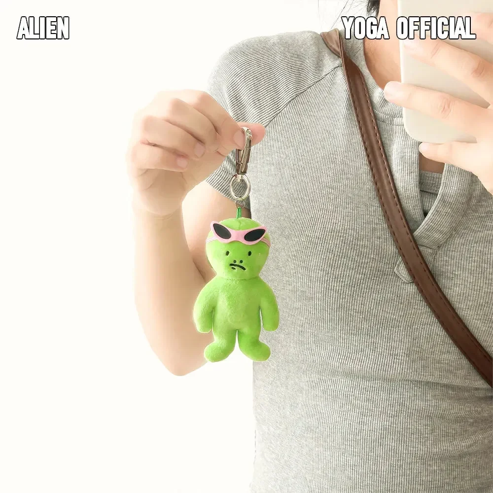 Cool Gaze Alien Plush Keychain - Image 4