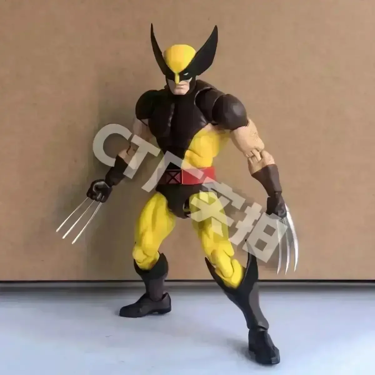 CT Toys Mafex 138 Wolverine Comic Action Figure (15 cm) - Image 3