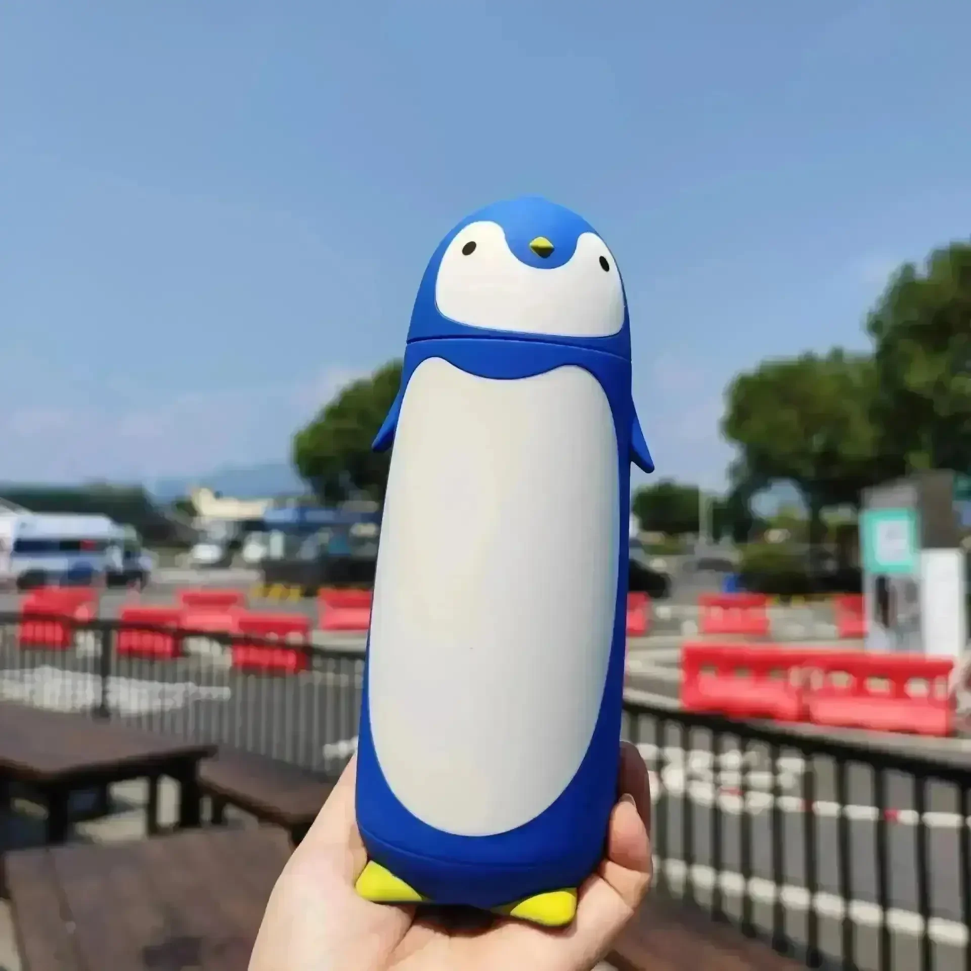 Cute & Quirky Penguin Bottle (300 ml) - Image 5