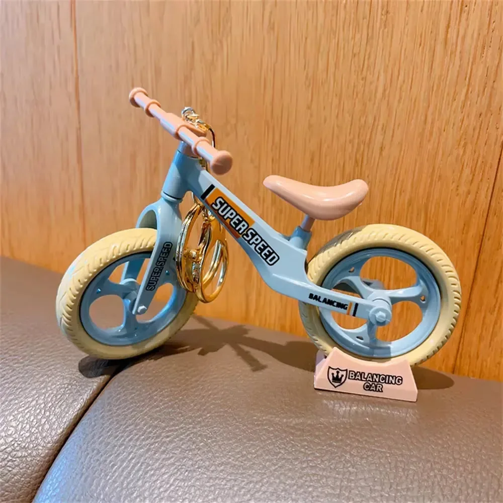Cycle-Path Miniature Bicycle Keychain - Image 9