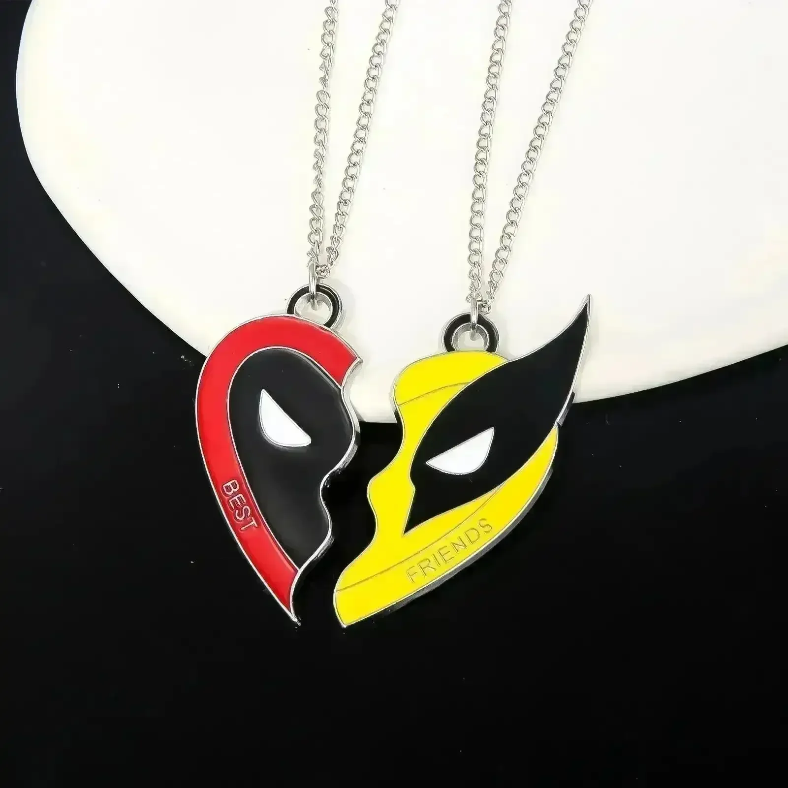 Deadpool & Wolverine Keychain Pendant & Bracelet - Image 11