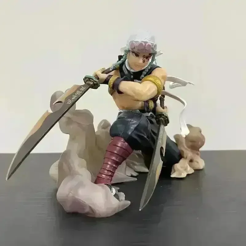 Demon SlayerUzui Tengen Action Figure (14 cm) - Image 5