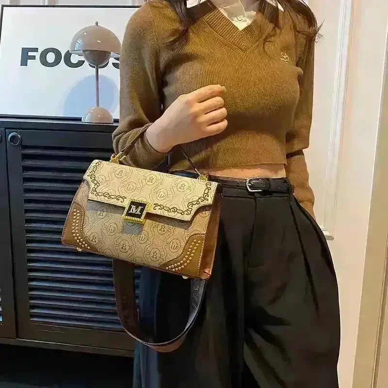 Designer M Korean Handbag - Image 8