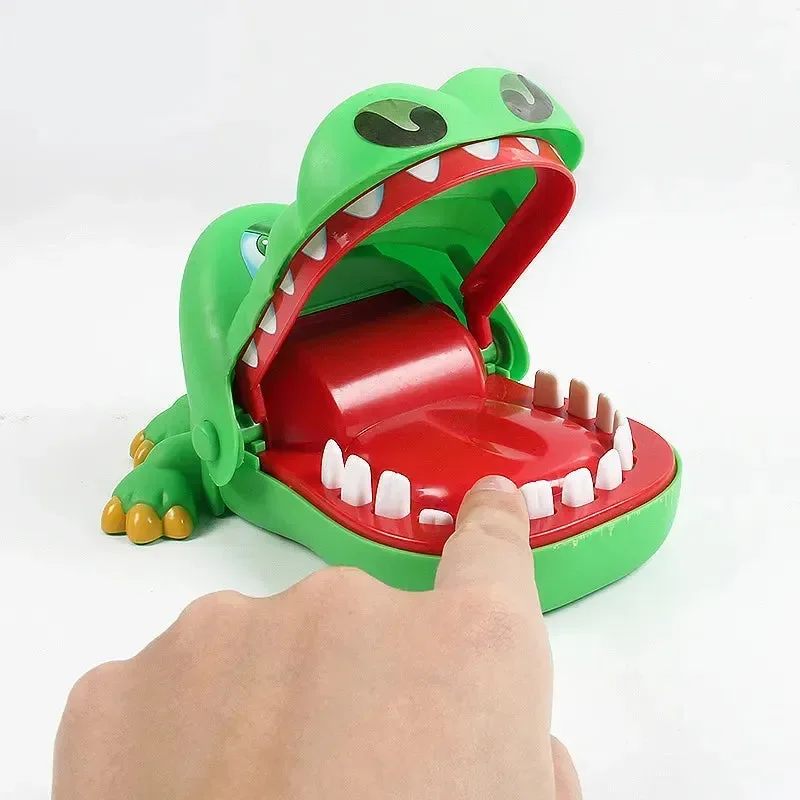 Dino & Croc Finger Game Keychain - Image 12