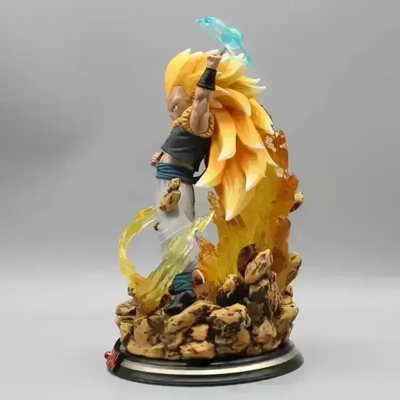 Dragon Ball Z Gotenks Action Figurine (22 cm) - Image 6
