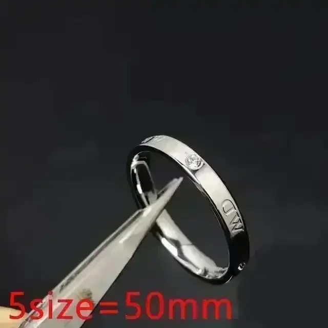 DW Chic Minimal Ring - Image 5