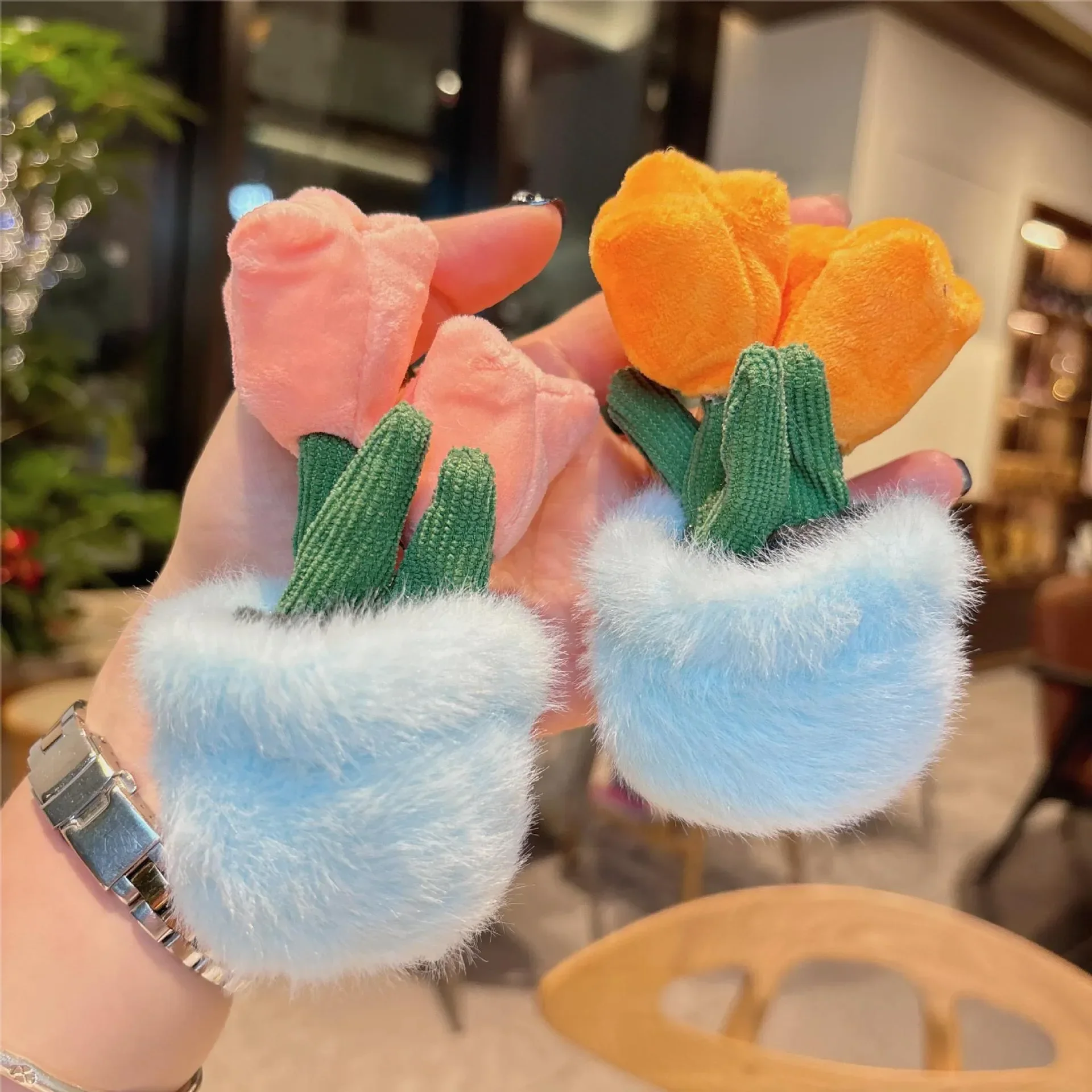 Evergreen Potted Tulip Plush Keychain - Image 2