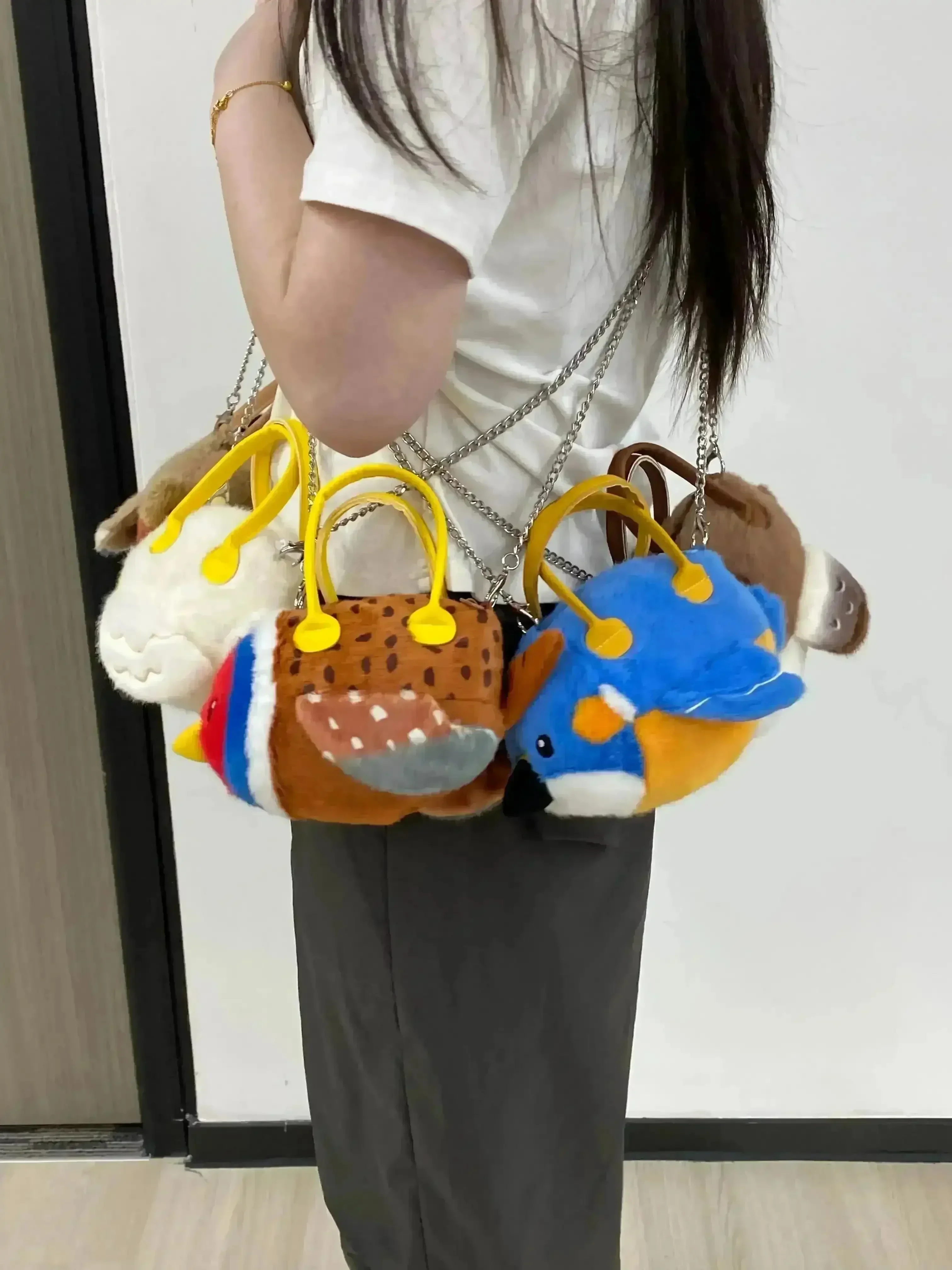 Feathered Friends Plush Handbags (20 cm) - Image 5