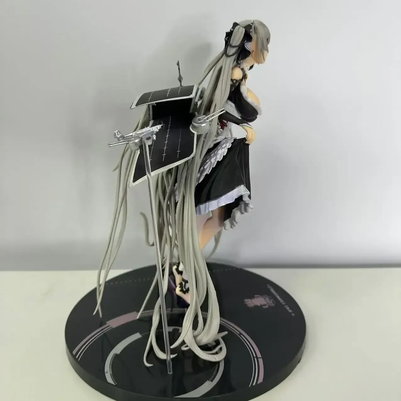 Formidable Azur Lane Girl Figurine (26 cm) - Image 4