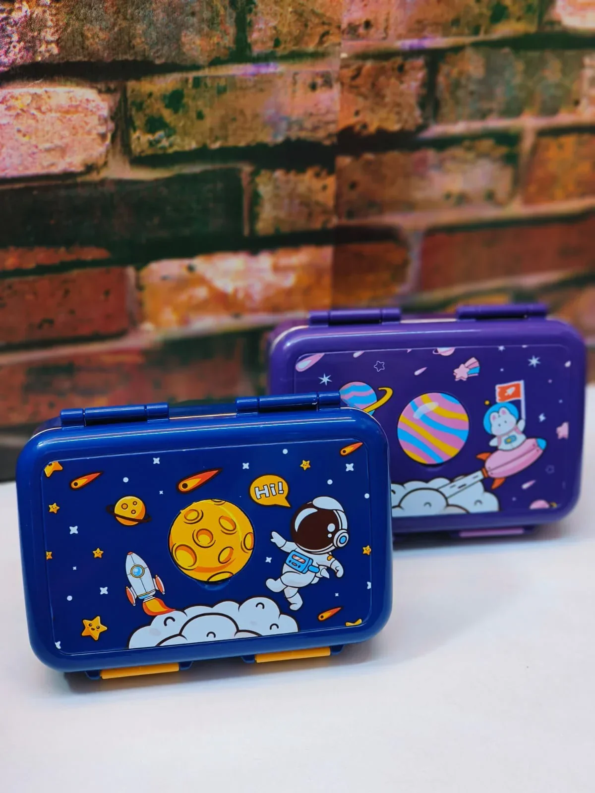 Galaxy Grub 3-Section Lunch Box - Image 2