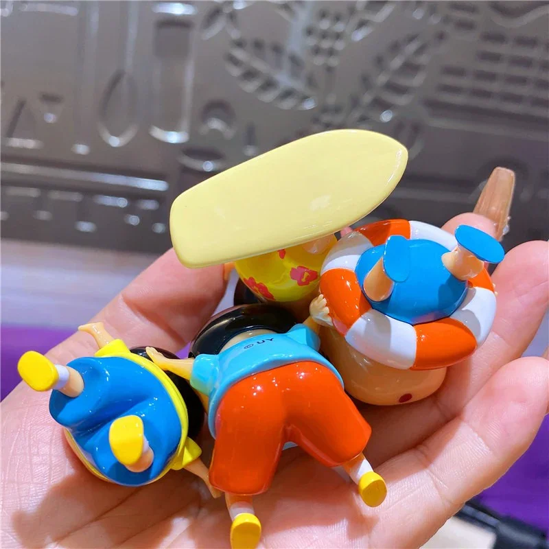 Genuine Shinchan Beach Tales Keychain - Image 12