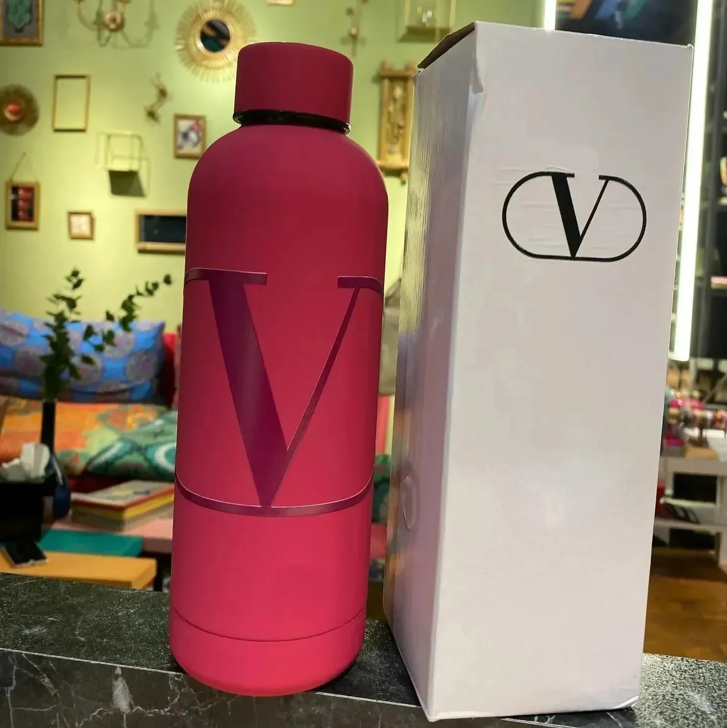 Gilded Grandeur Big V Bottle (500 ml) - Image 7