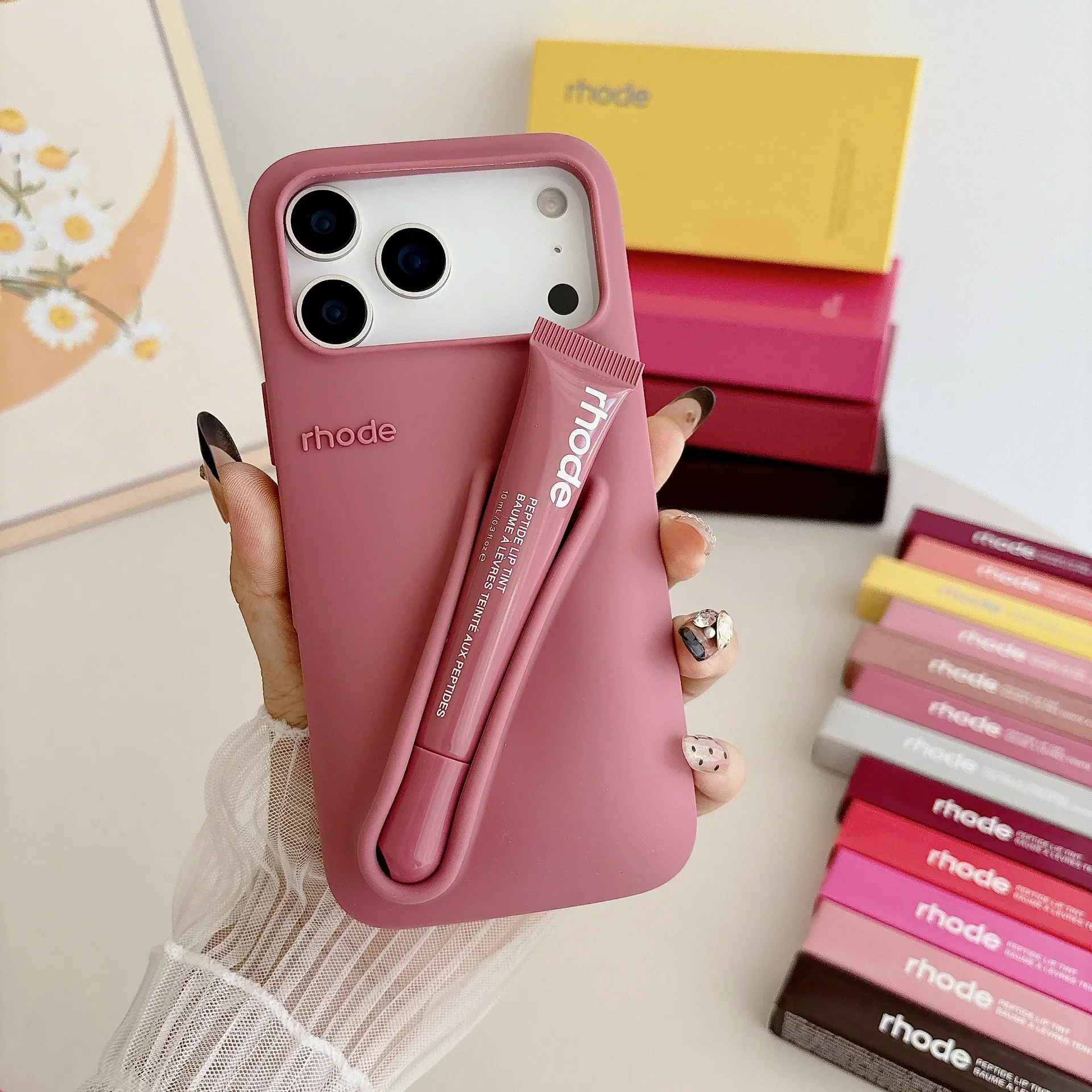 Glam Rhode Lipstick Case with Liptint (For iPhones) - Image 12