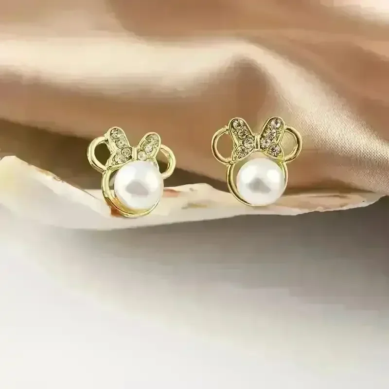 Golden Minnie Mouse Pearl Earrings - Image 3