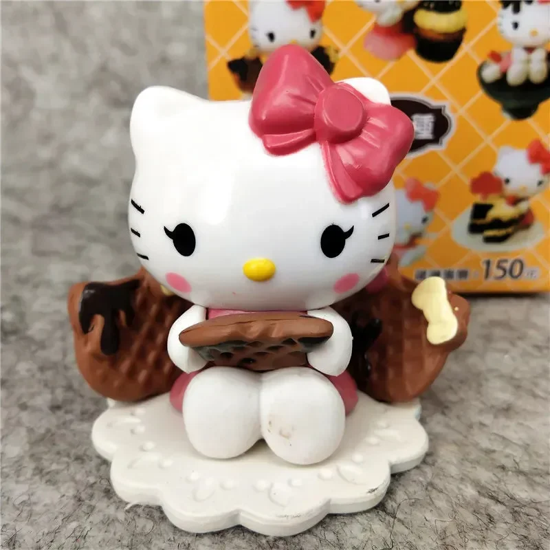 Hello Kitty Dessert Party Blind Box - Image 5