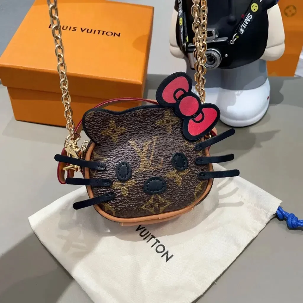 Hello Kitty Purrfect Luxe Mini Bag - Image 2