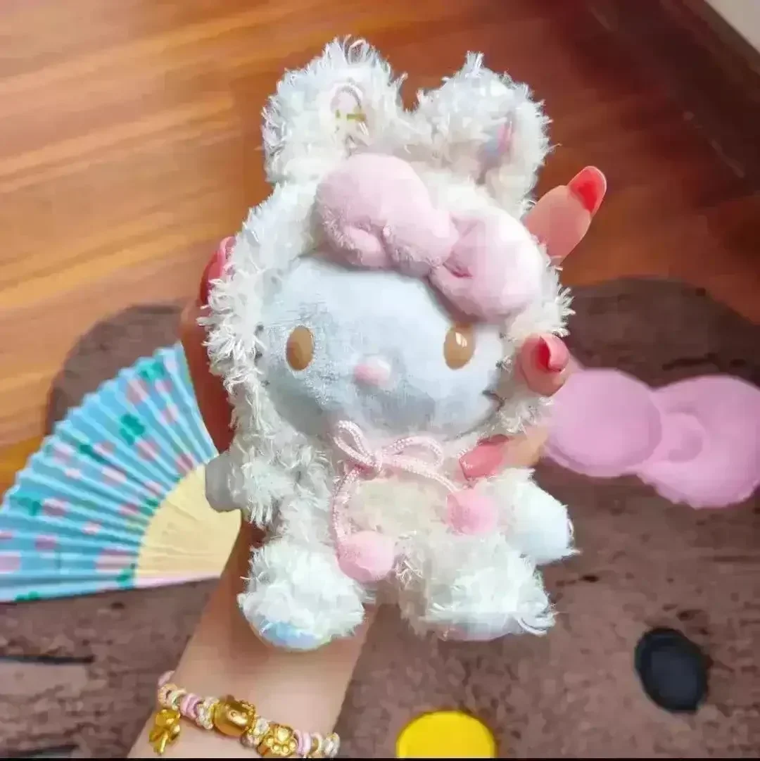 Hello Kitty Trending Furry Keychain - Image 4