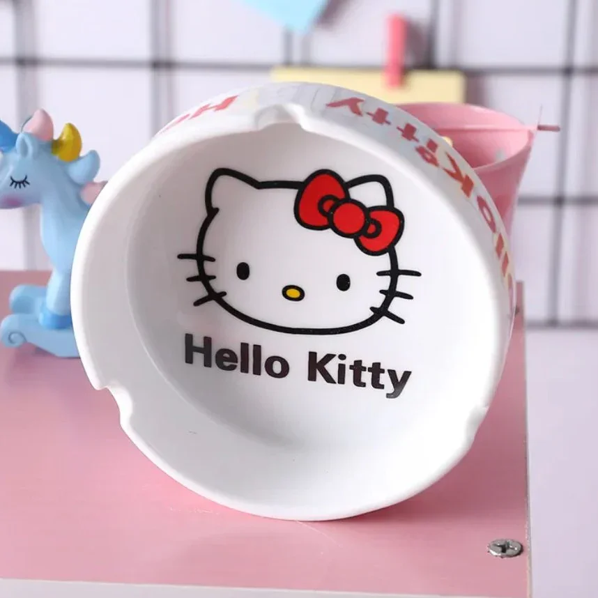 Hello KT Iconic Innocence Ashtray