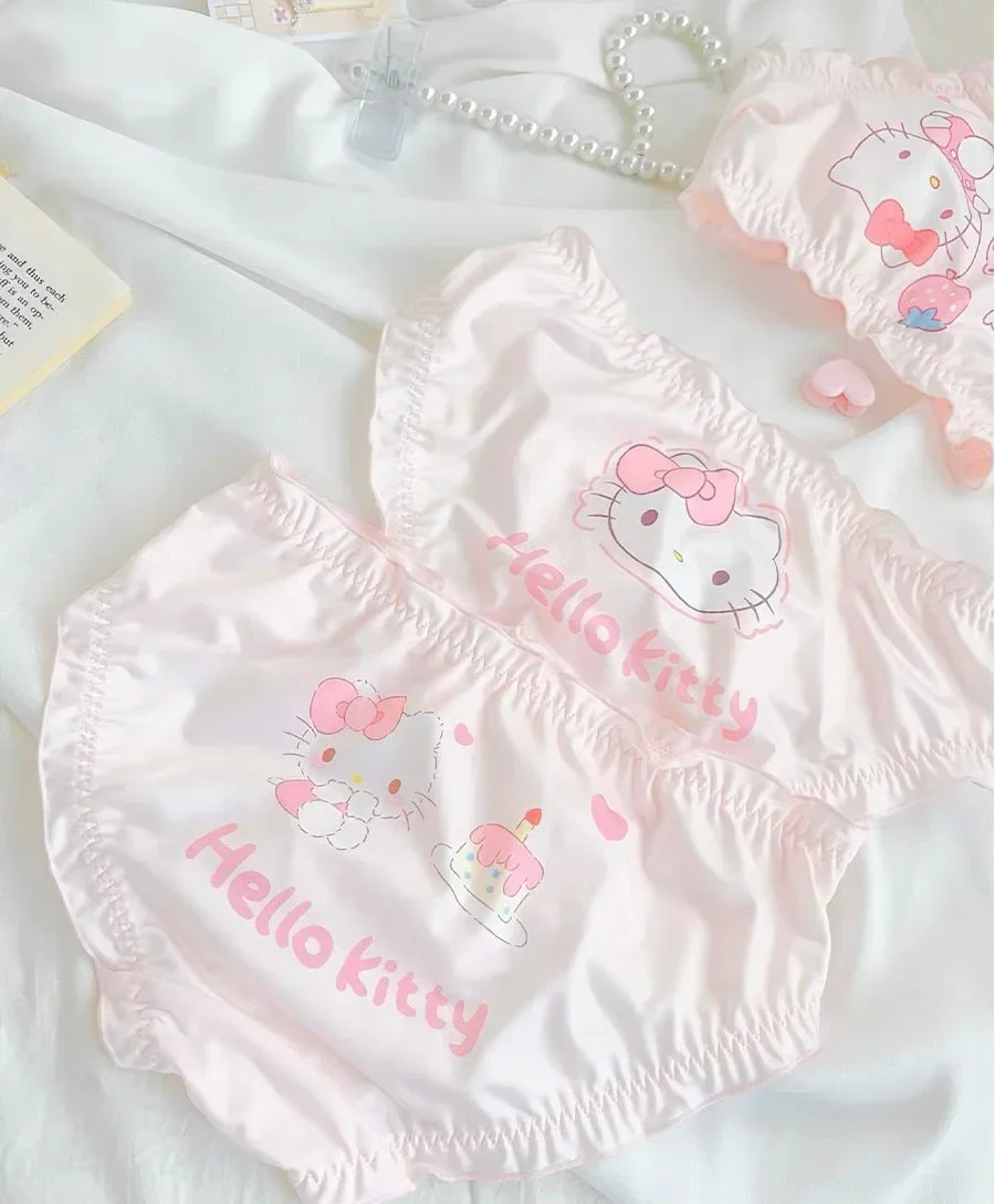 Hello KT Soft Bowful Underwear - Image 3