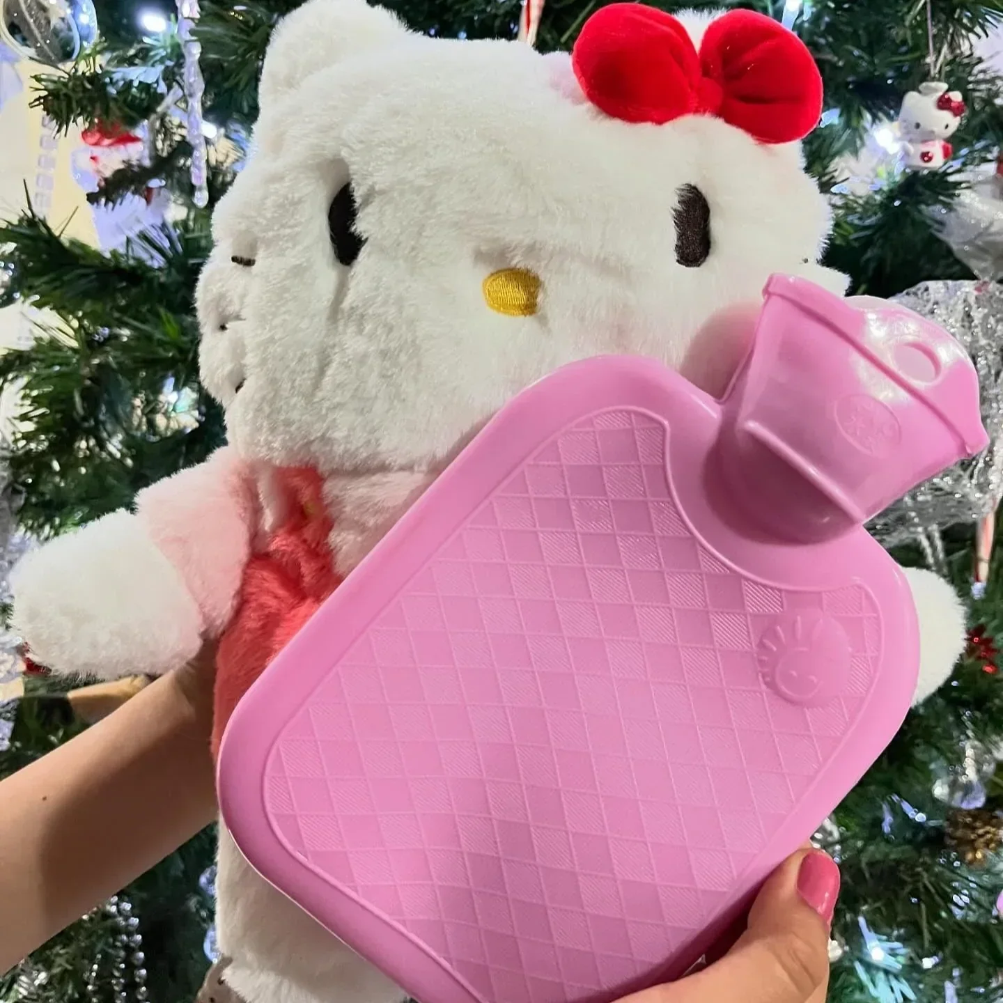 Hello KT Warm Hugs Hot Water Bag - Image 11
