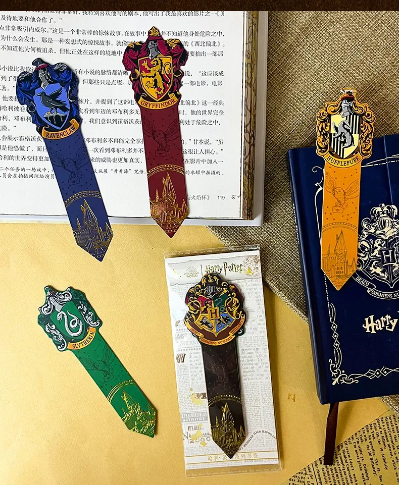 Hogwarts Honor Guards Bookmark (Set of 5) - Image 4