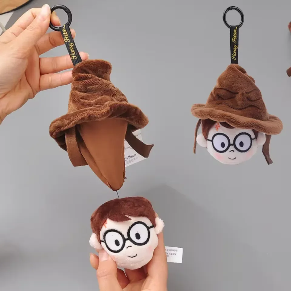 Hogwarts Sorting Hat Pull String Keychain - Image 7