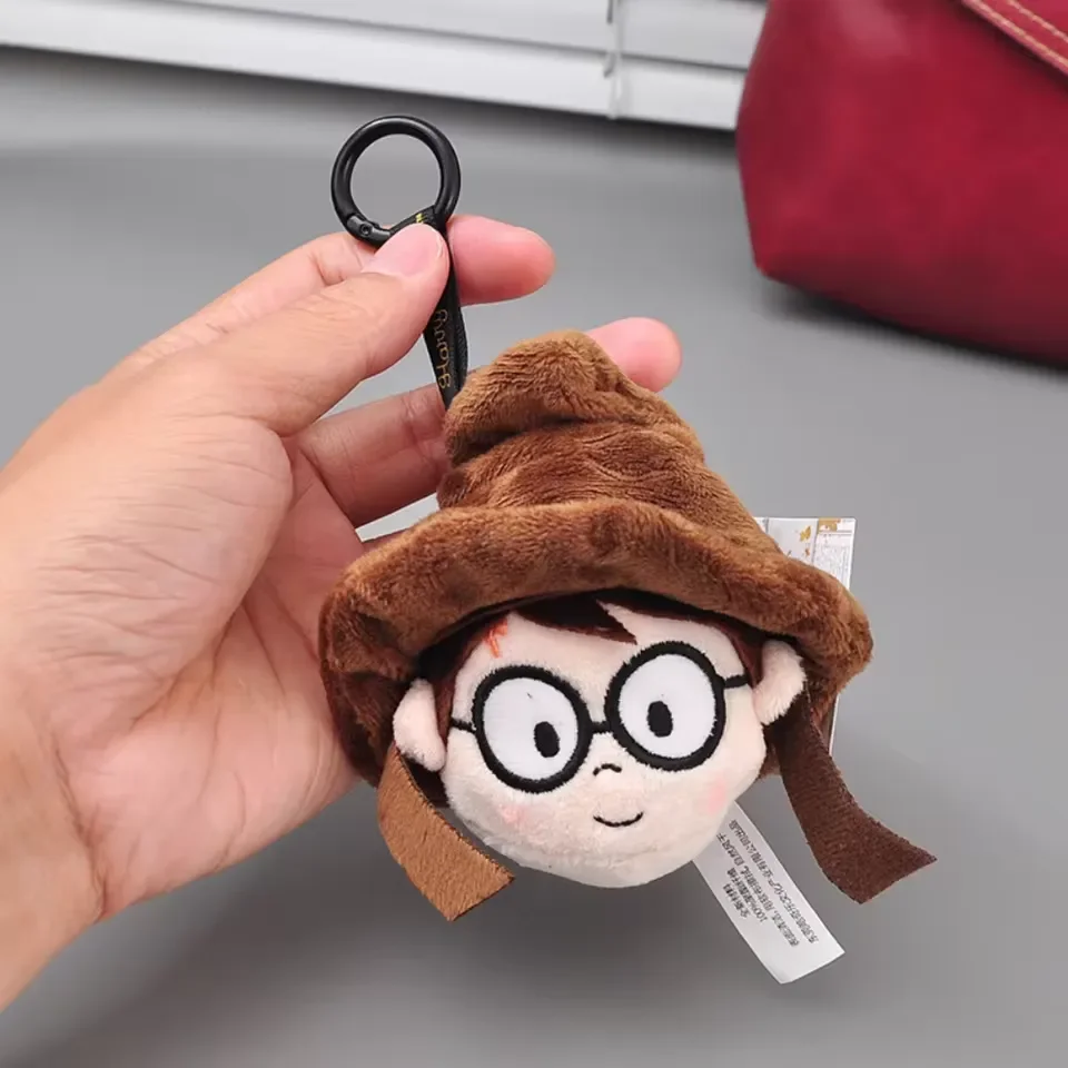 Hogwarts Sorting Hat Pull String Keychain - Image 9