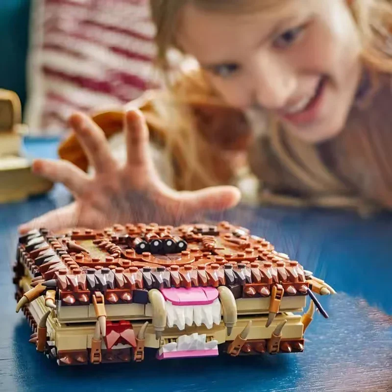 HP Monster Book Building Block Set (518 Pcs) - Image 5