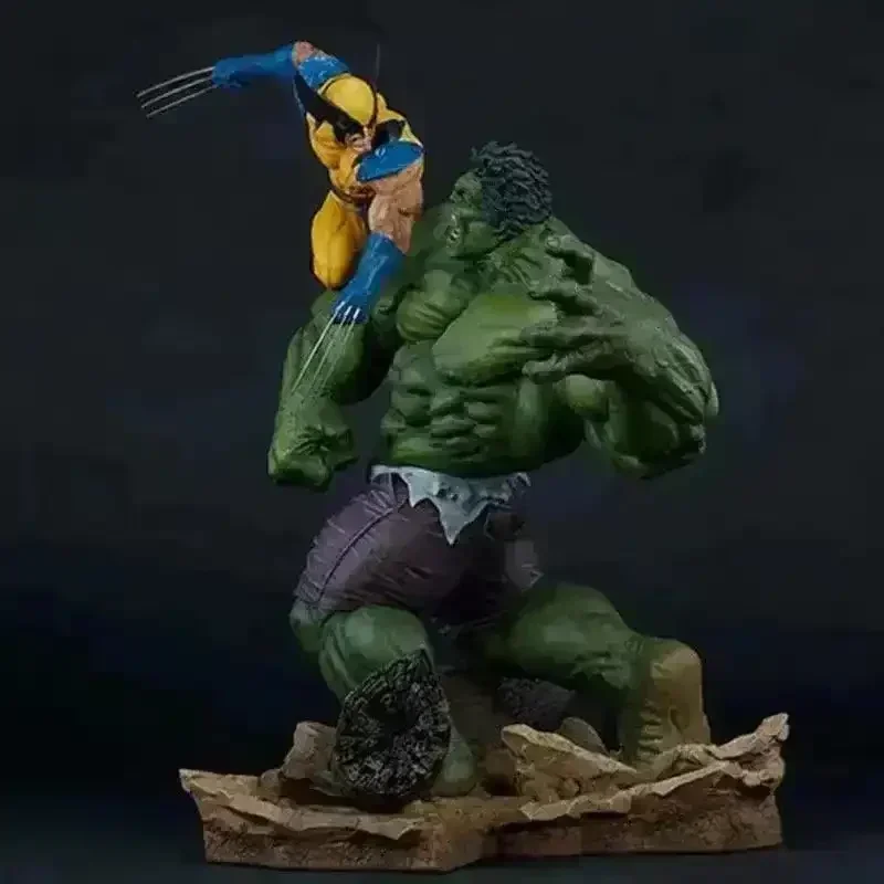 Hulk vs Wolverine Battle Scene Action Figure (36 cm) - Image 6