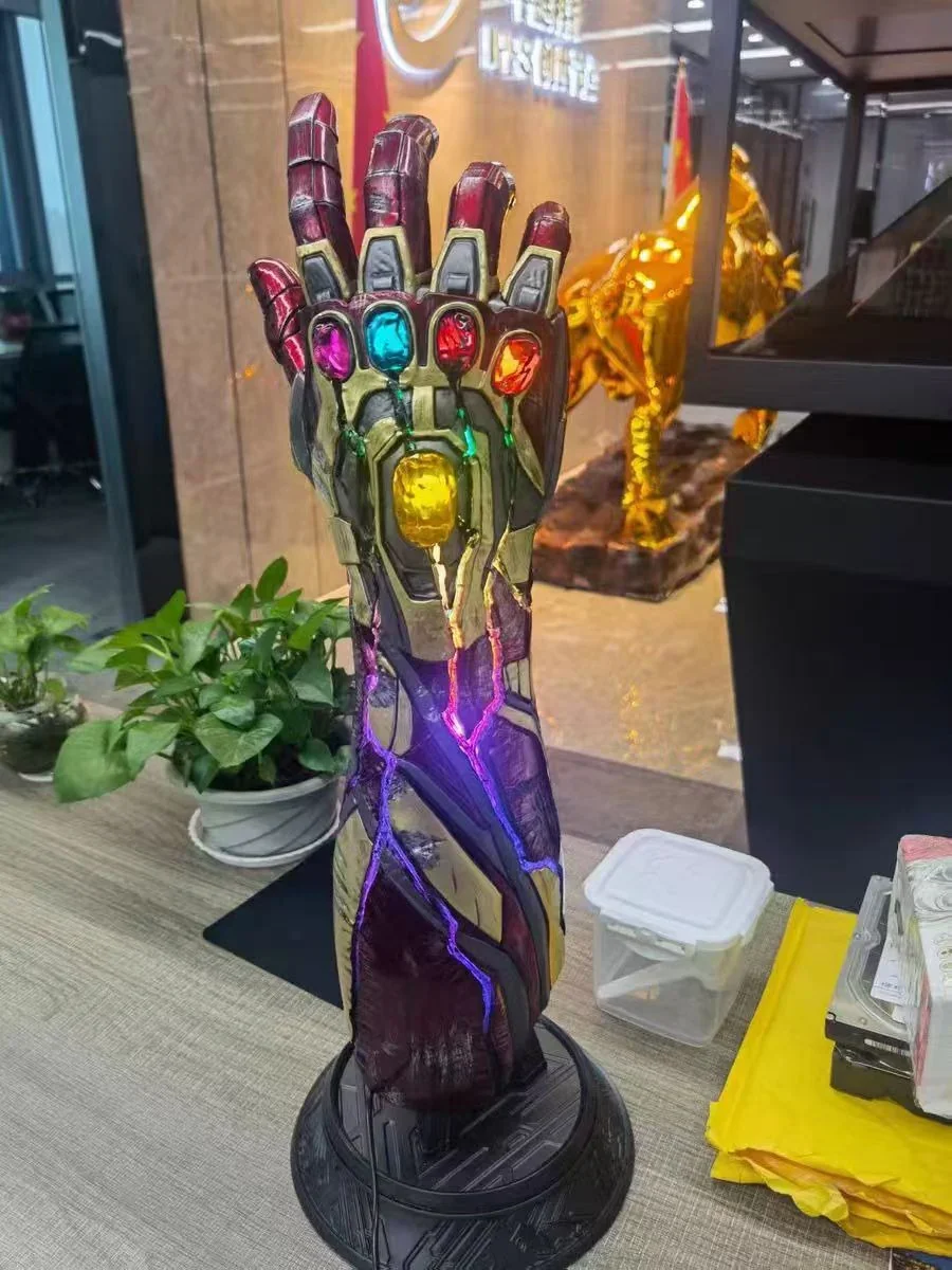Iron Man MK85 Infinity Gauntlet Display Arm - Image 7
